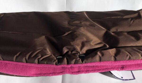 Rukávník hnědý fuchsie