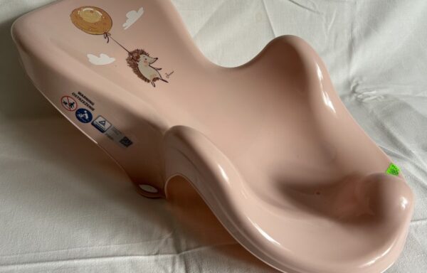 Lehátko do vaničky ježek